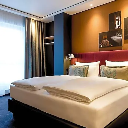 One Stuttgart-mitte Hotel 3*
