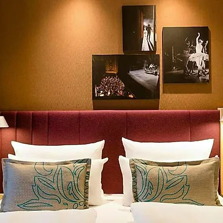 One Stuttgart-mitte Hotel 3*