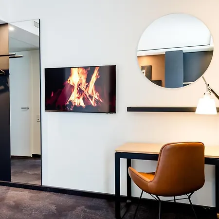 One Stuttgart-mitte Hotel 3*